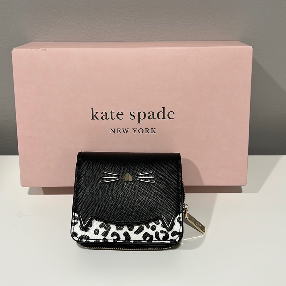 Kate Spade, MEOW Cat Small Zip Around Wallet- NWT